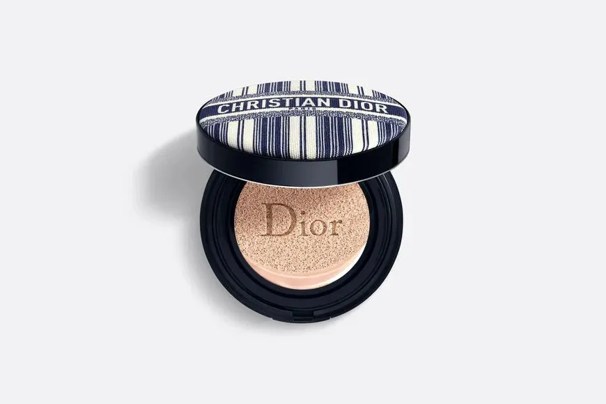 Dior Forever DIORIVIERA Skinglow Cushion 24H Wear Glowing Perfection Moisturizing Fresh Foundation SPF50 PA   